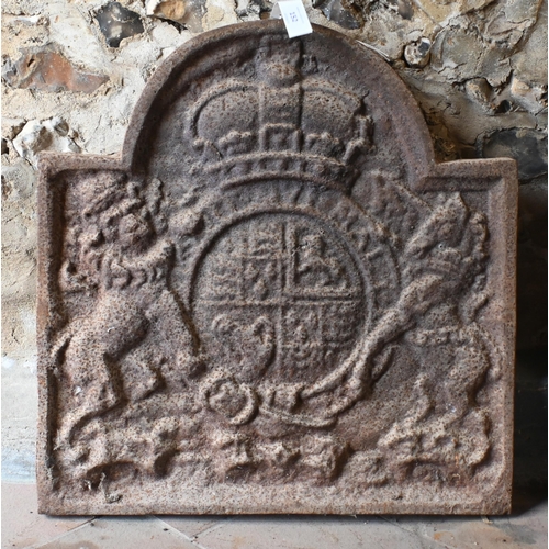 152 - An old cast iron armorial fire back