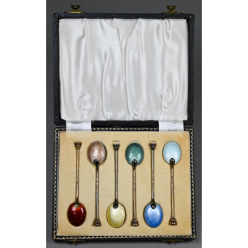 125 - A cased set of six harlequin-enamelled and silver gilt coffee spoons, William Suckling Ltd., Birming... 