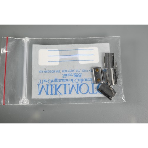 199 - A Cartier Santos Carree gold and stainless steel square wristwatch, quartz movement with calendar ap... 