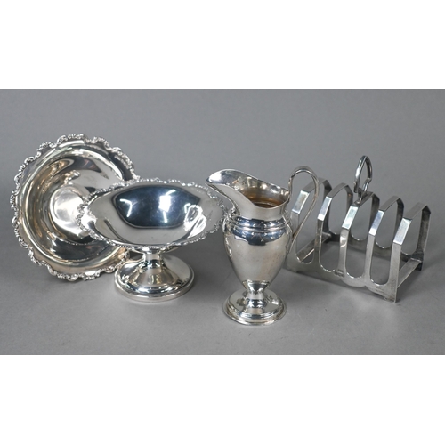 105 - A pair of small silver comports, Asprey & Co, Birmingham 1922, to/w a toast rack, Viners, Sheffi... 