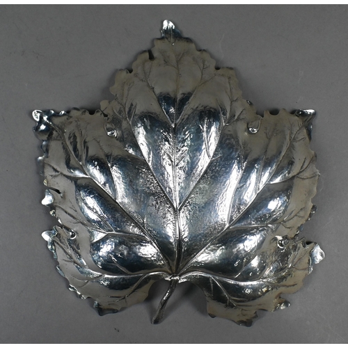 145 - Gianmaria Buccellati (Milan), a modern design naturalistic vine-leaf grape-dish, white metal, 9.2oz,... 