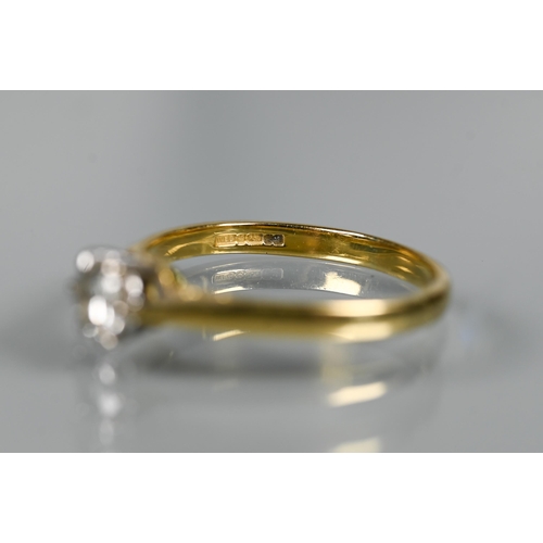 202 - A single stone solitaire diamond ring, the diamond approx 0.513 carats, set 18ct yellow gold, size R