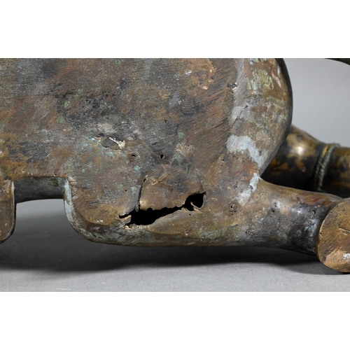 392 - A Chinese bronze recumbent horse sculpture (a/f) 50 cm w x 23 cm hMissing ears, splits to base... 