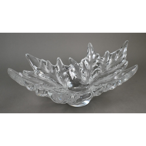 436 - A large and heavy Lalique 'Coupe Champs Elysées' leaf-bowl I536, 45 x 25 x 19.5 cm high, c/w origina... 