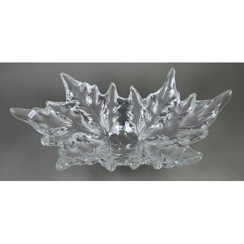 436 - A large and heavy Lalique 'Coupe Champs Elysées' leaf-bowl I536, 45 x 25 x 19.5 cm high, c/w origina... 