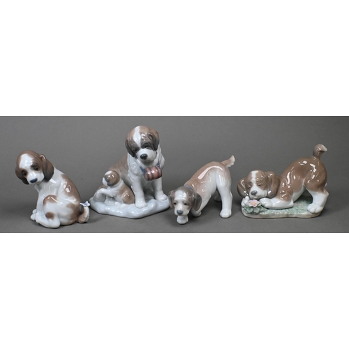 443 - Four boxed Lladro polar bears 1207, 1208, 1209 and 5434, to/w four dogs 6210, 6212, 6832 and 8170 (8... 