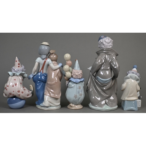 444 - Eight Lladro boxed clowns 5277, 5278, 5279, 5811, 5812, 5813, 5901 and 7686 (8)