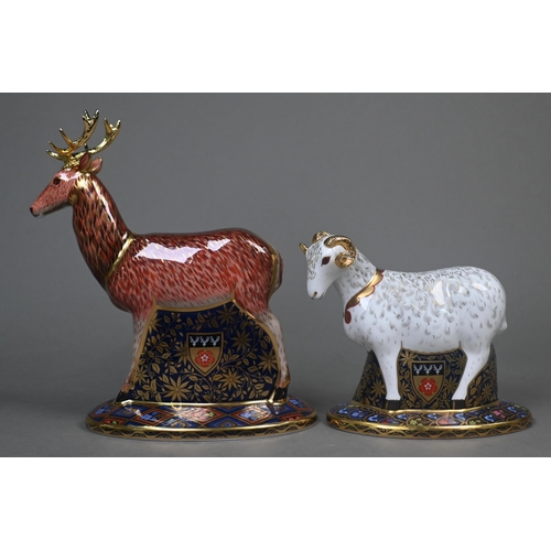 451 - A boxed Royal Crown Derby paperweight, 'The Heraldic Derbyshire Ram' with gold stopper, no. 66/980, ... 