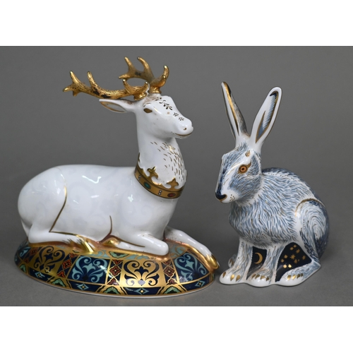 453 - A boxed Royal Crown Derby paperweight 'Starlight Hare', Collector's Guild exclusive 2003, to/w 'Farm... 