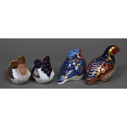 454 - A collection of twelve Royal Crown Derby bird paperweights with gold stoppers, including kingfisher,... 