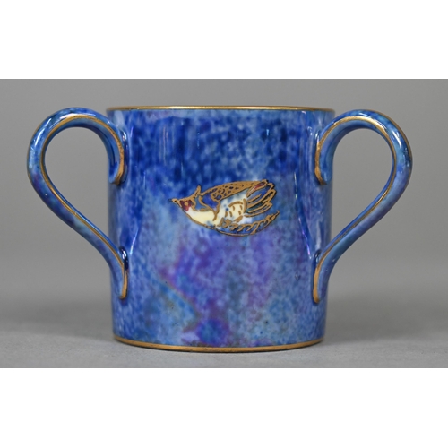 483 - A Wedgwood lustre small bowl and loving cup with mottled blue exteriors and mottled orange interiors... 