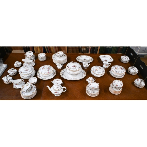 495 - An extensive Spode 'Rockingham' dinner/tea service (140 pieces including covers)