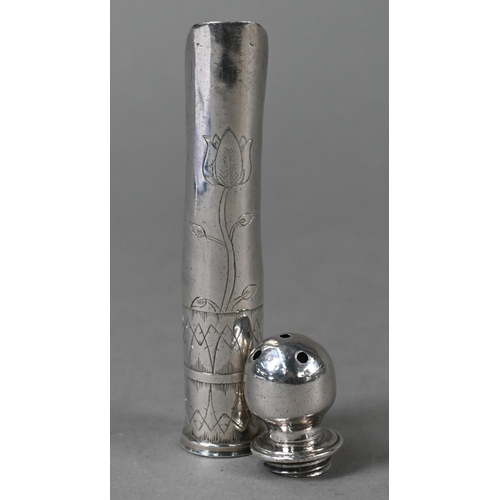 53 - An early 18th Century unmarked silver apple-corer with threaded and pierced spice-caster finial, lin... 