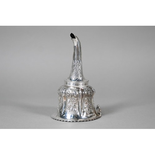 54 - A William IV silver wine funnel with gadrooned rim and floral and foliate embossed and chased decora... 