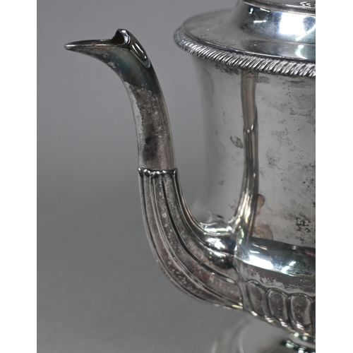 68 - A George III heavy quality silver urn-shaped teapot, the lift-off cover with reeded dome and ball fi... 