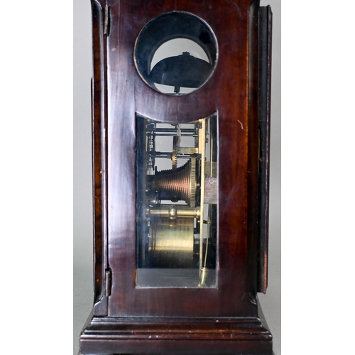 644 - Jasper Taylor, Holborn, London, an 18th century walnut cased verge bracket clock, the twin fusee mov... 