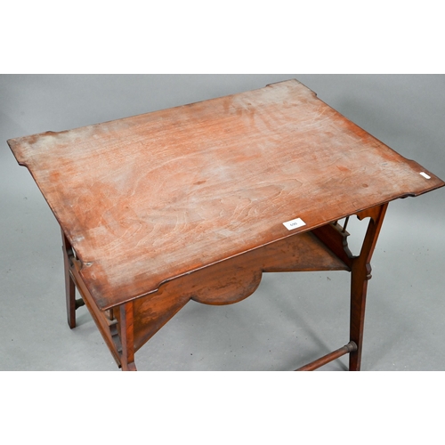 690 - An Art Nouveau walnut occasional table, 76 x 53 x 64 cm h a/f