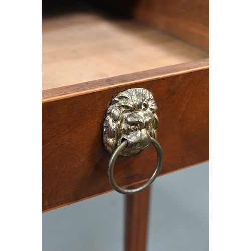 748 - A Victorian Sheraton Revival inlaid and decorated cross-banded mahogany Pembroke table, the serpenti... 