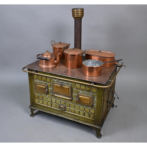 916 - A Marklin (Germany) tinplate toy oven range c/w copper kettle, four pans (3 lids), chimney and inner... 