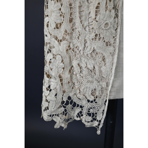 947 - A collection of antique black and white lace panels, trimmings and edgings etc including Bussells, H... 