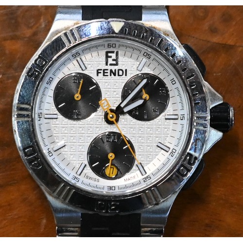 190A - A Fendi Orologi gents chronograph wristwatch, stainless steel quartz movement c/with box/papers, spa... 