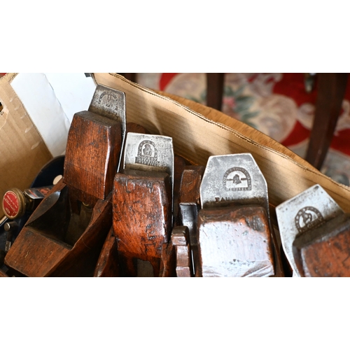 535 - Two antique wood joiner's clamps to/w thirteen planes, a mallet and a tenon saw (box)