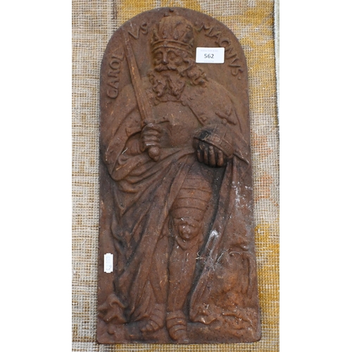 562 - A cast iron relief plaque 'Carolus Magnus', 44 x 20 cm