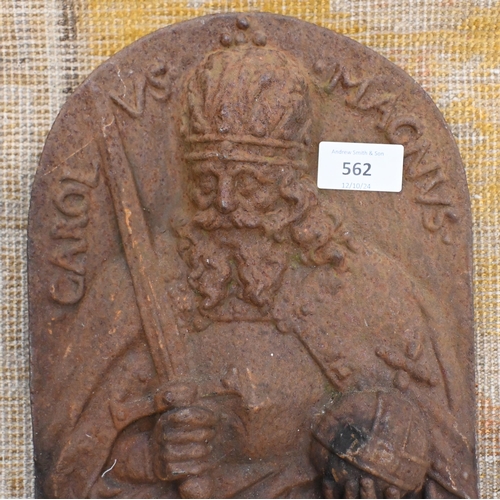 562 - A cast iron relief plaque 'Carolus Magnus', 44 x 20 cm