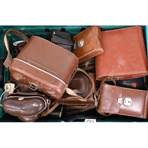 577 - A large quantity of antique, vintage and later cameras, dark-room equipment, leather cases and other... 