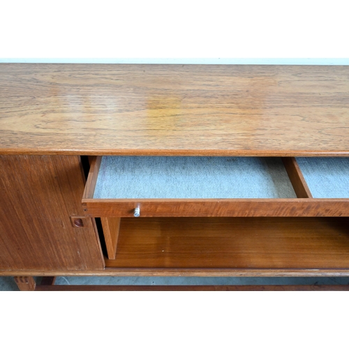 84 - Axel Christensen for Mobler - A Danish Mid-Century teak sideboard with sliding tambour doors and fin... 