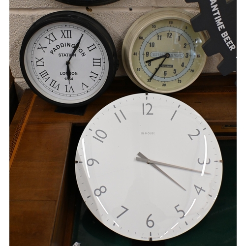 156 - A large 'World's End' cog shaped wall clock to/w eight other bistro, station, kitchen clocks (9)