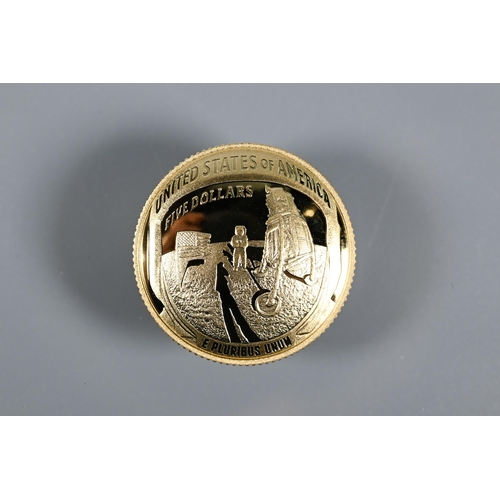 209 - A United States Mint lunar landings gold commemorative coin, 2019, 8.4g, in fitted presentation case