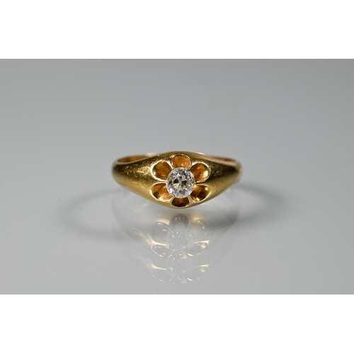 260 - A Victorian 18ct yellow gold ring set diamond, size P 1/2, diamond approx 0.3 carats