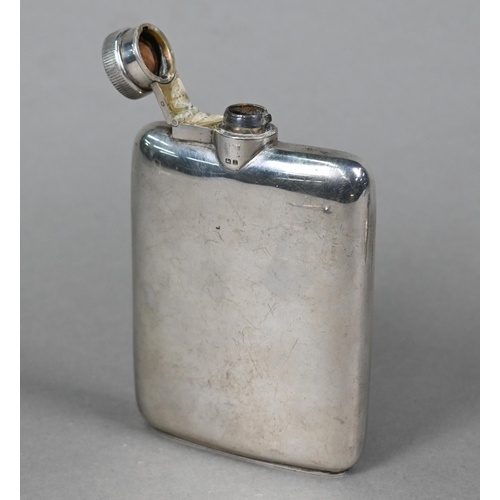 27 - Various oddments of silver, including hip flask, Birmingham 1929, Cunard 'Mauritania' souvenir teasp... 