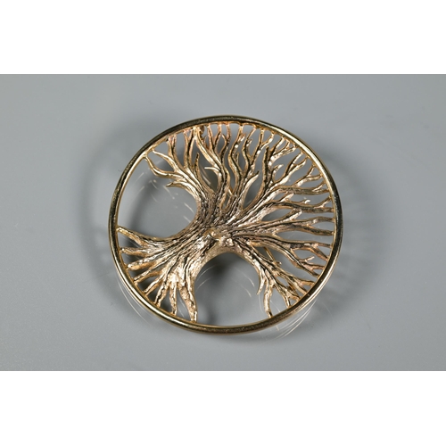 297 - Rupert Baker - A 9ct yellow gold 'Tree of Life' brooch, 23.9g, 5 cm diam