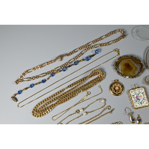 302A - A collection of gilt metal and yellow metal jewellery items including earrings, chains etc, white me... 