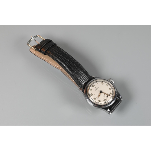 308 - A gents Omega Deville stainless steel bracelet watch circa 1980s, the quartz movement with roman num... 