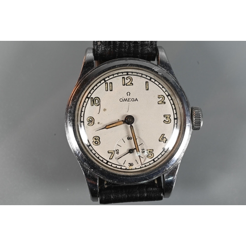 308 - A gents Omega Deville stainless steel bracelet watch circa 1980s, the quartz movement with roman num... 