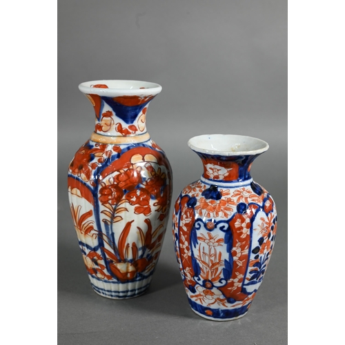 373 - A collection of 18th and 19th century Japanese Imari ceramics, Edo/Meiji period, including a pair of... 