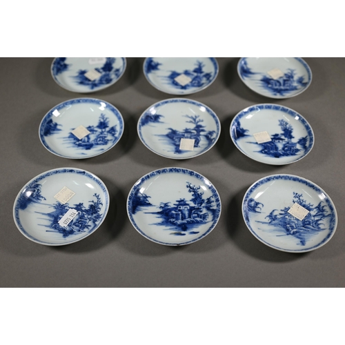 374 - Twenty-eight pieces of 18th century Chinese blue and white 'Nanking Cargo' porcelain, seventeen tea ... 