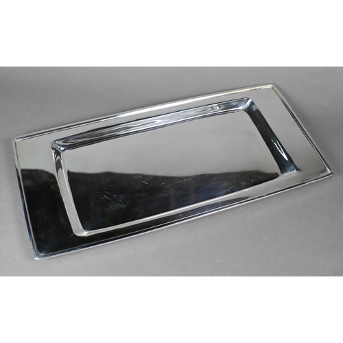 50 - Gerald Benney (1930-2008), a rectangular silver tray with slightly curved rims, London 1965, 33.4oz,... 