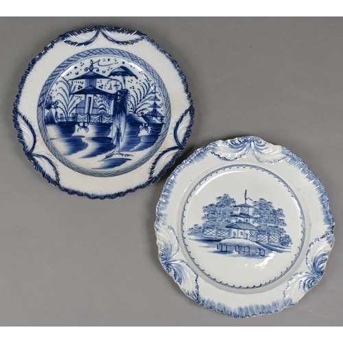 507 - Three Georgian Liverpool pearlware plates with underglaze decoration, 25 cm approx. - Lois Roberts C... 