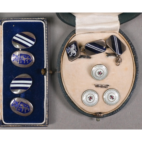 82 - A cased silver cigar-cutter, Mappin & Webb, London 2003 (boxed as new), to/w a cased pair of sil... 