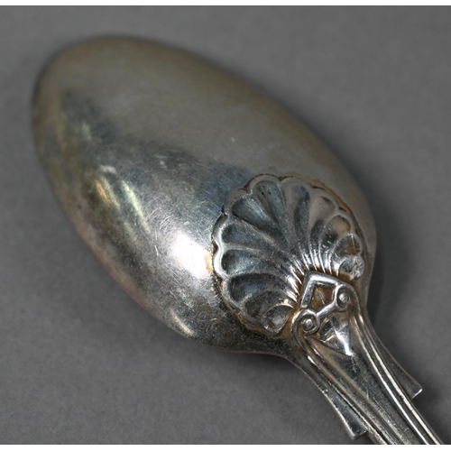 87 - A set of six Edwardian silver King's pattern dessert spoons, Elkington & Co, Birmingham 1901, 13... 