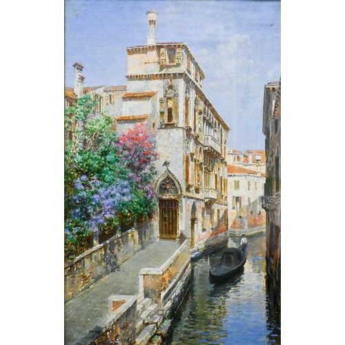 630 - Luigi Lanza (1860-1913) - A pair of Venetian views, oil on canvas, signed, 54 x 34 cm (2)