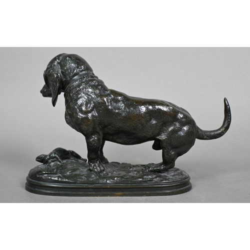 991 - A brown patinated bronze after Delabrierre, Dachshund with dead rat, signed E Delabrierre, 14 x 21 c... 