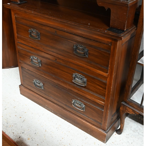 220 - An Edwardian mahogany chest of three long drawers, 92 x 46 x 80 cm