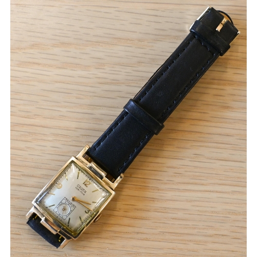 263 - An Art Deco gents Gruen gold plated tank style wristwatch, circa 1930's, manual with convex champagn... 