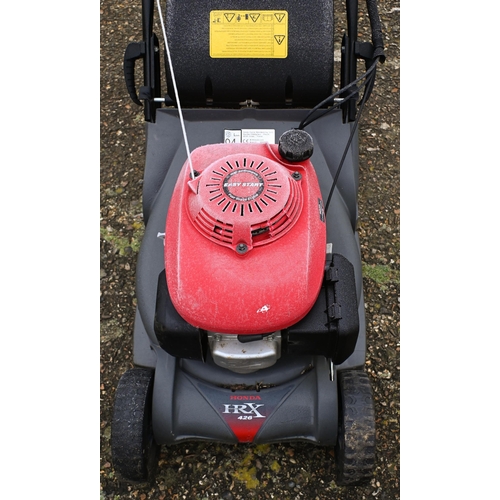 3 - A Honda HRX 426 4-stroke petrol lawn mower c/with grass collecting box, running well