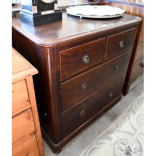 84 - A 19th mahogany chest of two short over two long drawers on bun feet (missing one ring handle) 90 cm... 